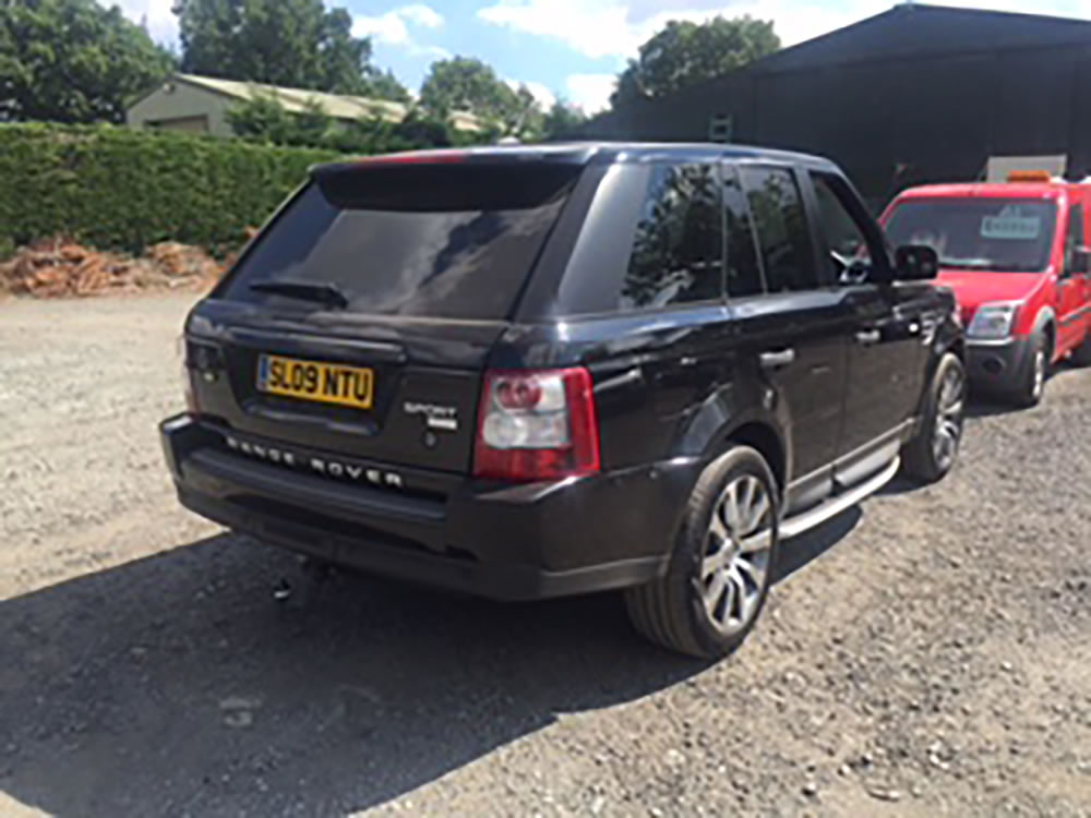 Range Rover Sport TDV8 3.6 HSE slide